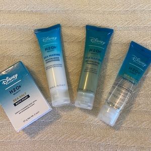 NWT Disney Resorts H2O + travel bundle
